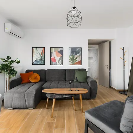 Babylon Luxury No2 By Binobi! *