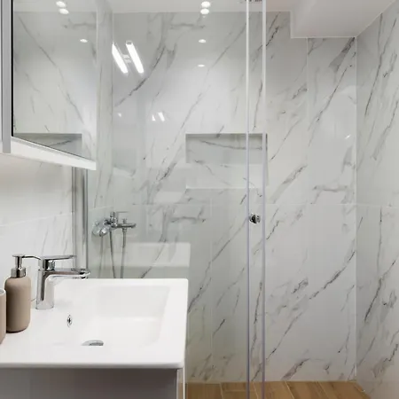 Babylon Luxury No2 By Binobi!