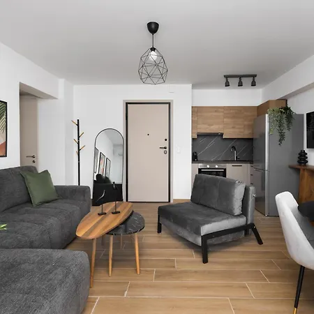 Babylon Luxury No2 By Binobi! * Thessaloniki